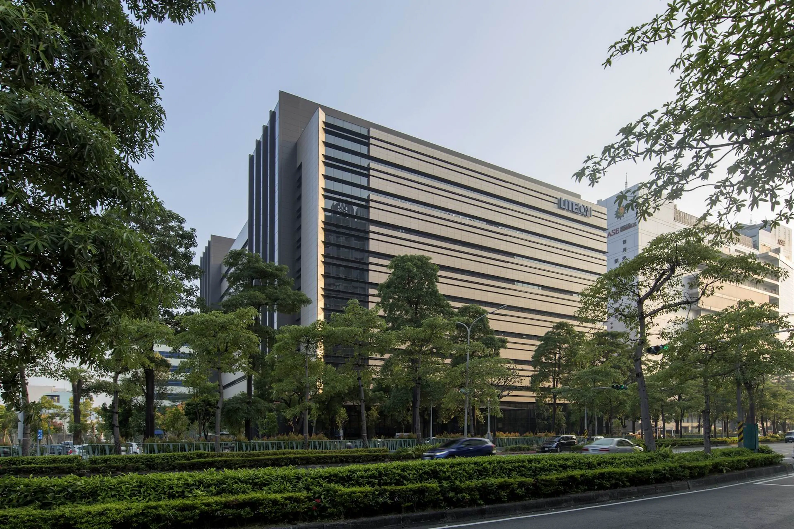 光寶科技高雄楠梓區一期廠房及綜合行政大樓